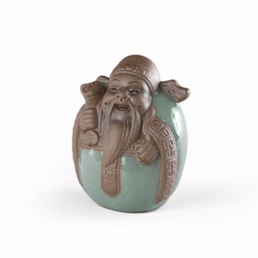 Фигурка чайная из глины с нефритовой эмалью "Бог мудрости Дзюродзин"